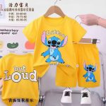 تیشرت و شلوارک طرح استیچ‌