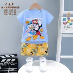 تیشرت و شلوارک طرح میکی موس‌