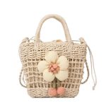 کیف های حصیری طرح گل‌دار