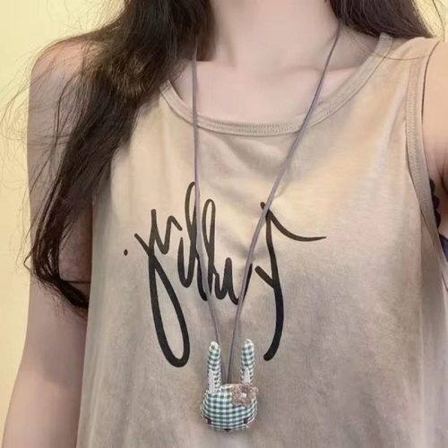 گردنبند و آویز دست ساز عروسکی