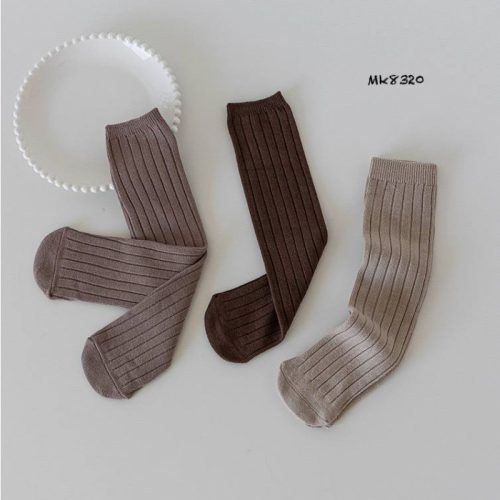 جوراب های ساق بلند رنگی