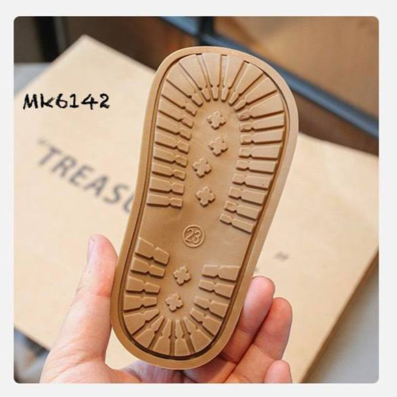  نیم بوت های طرح میکی