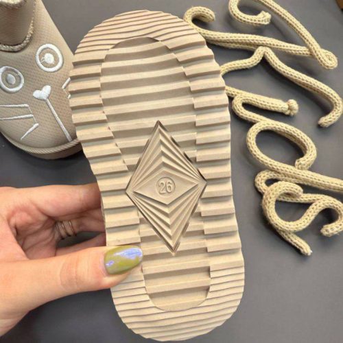  نیم بوت های تو کرکی پیشی