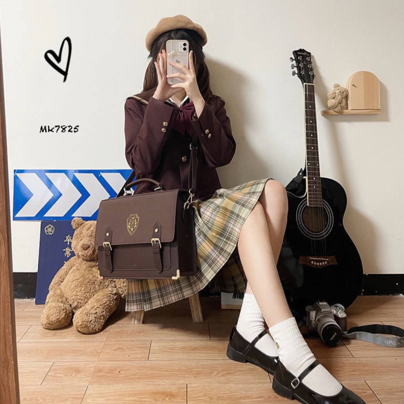 کیف دوشی های صندوقی انگلیسی