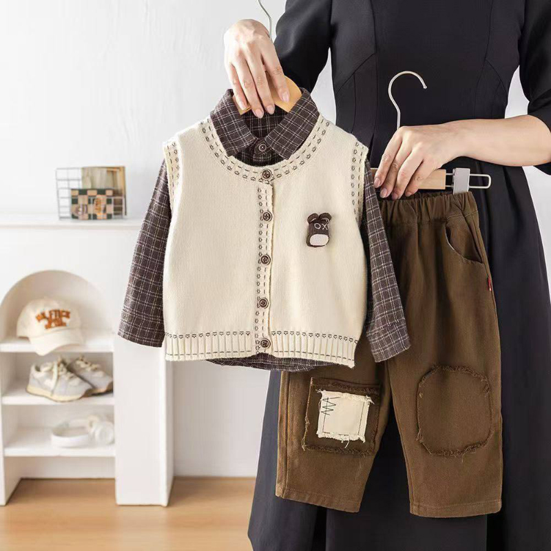 ست شومیز و شلوار و ژیله