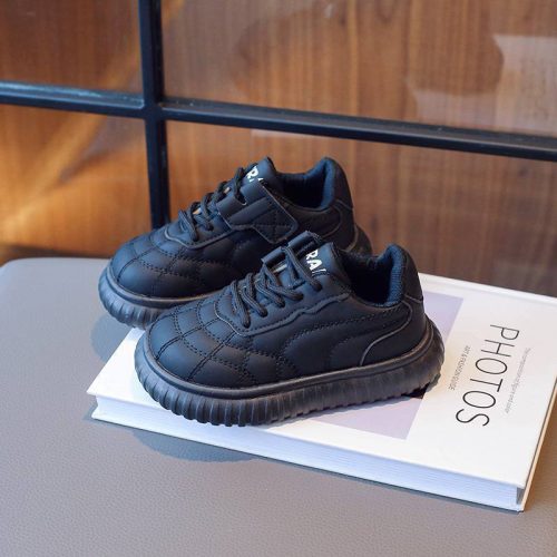 کفش های بنددار اسپرت