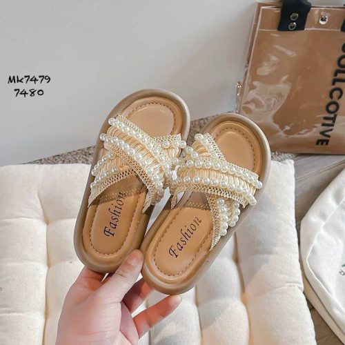  صندل های جذاب مرواریدی