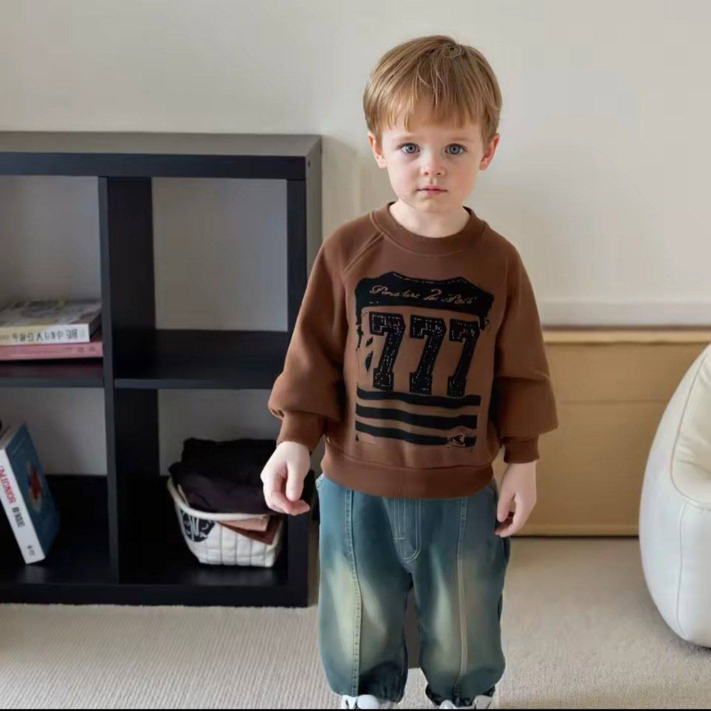 ⁨ ست بلوز شلوار جین طرح 777