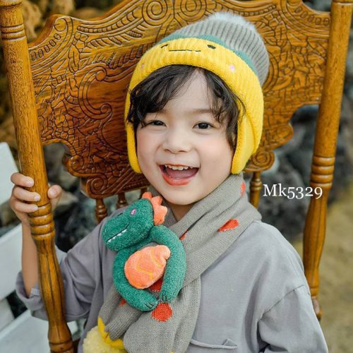 ست شال و کلاه بافت طرح حیوانات