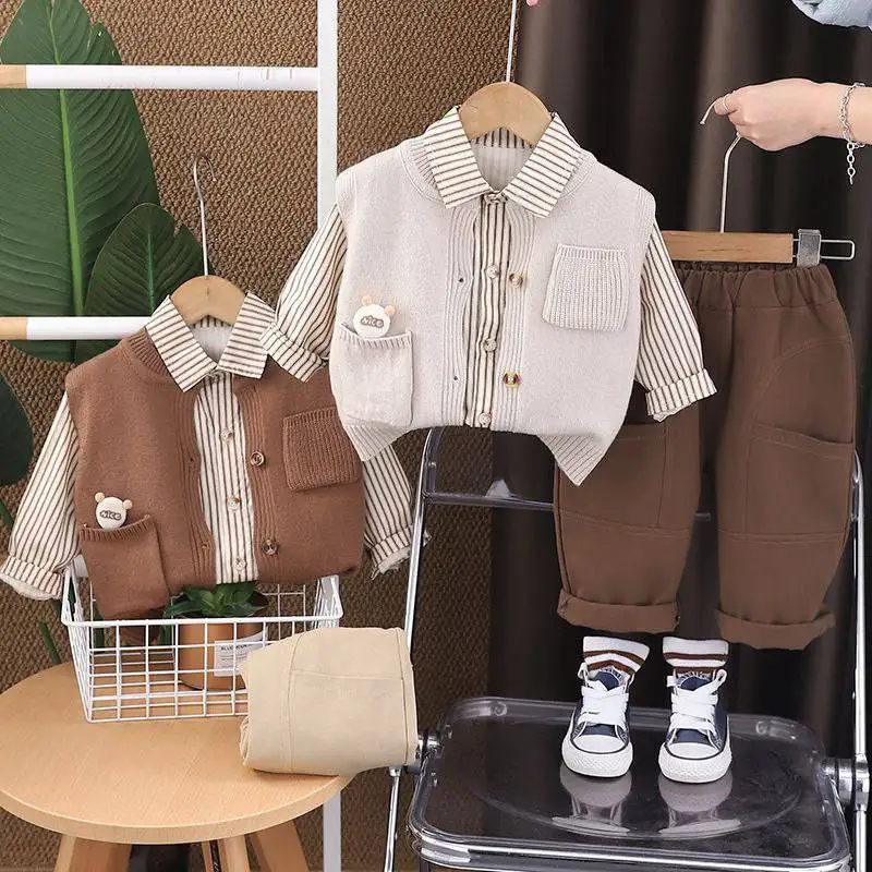 ست ۳ تکه پسرانه وارداتی (شومیز، شلوار، ژیله) مناسب کودکان 2 تا 6 سال