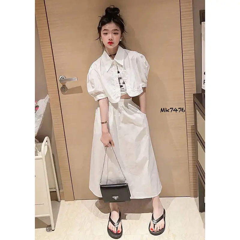 ست شومیز و دامن بلند سفید دخترانه