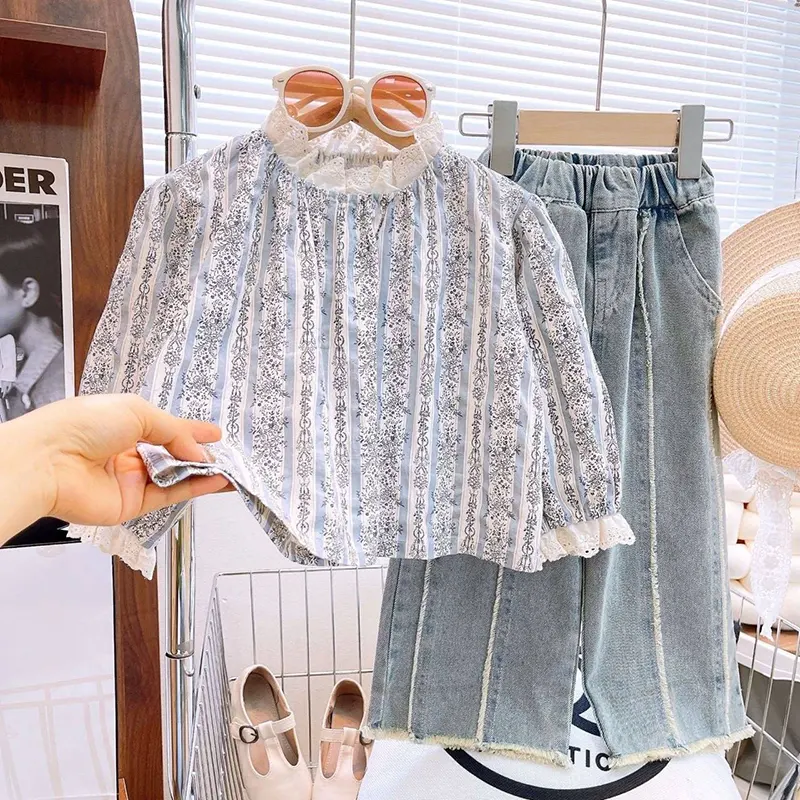 ست شومیز و شلوار جین دخترانه وارداتی (مناسب کودکان ۳ تا ۷ سال)