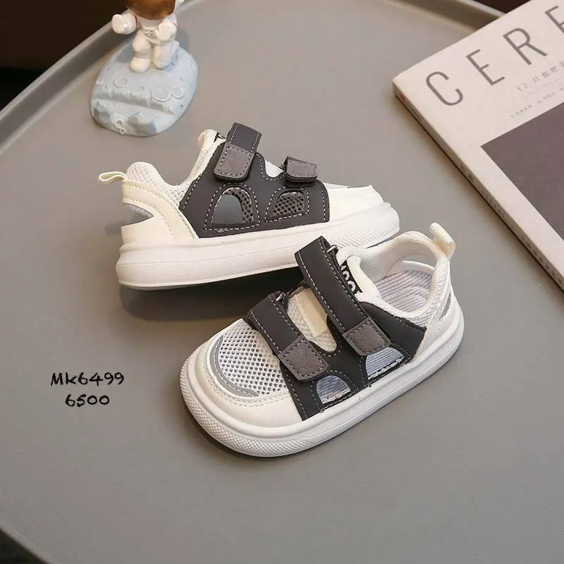 صندل بچگانه جلو بسته چسبی