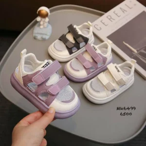 صندل بچگانه جلو بسته چسبی